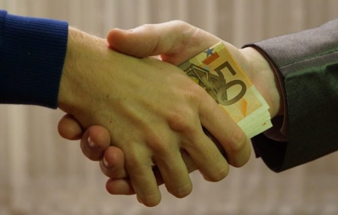 PME et ETI victime de fraude ou acte frauduleux , corruption et risques abus bien sociaux