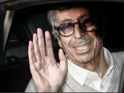 Impliqué dans plusieurs affaires de corruption et de fraude fiscale et condamné à de la prison ferme, l’ancien maire de Levallois-Perret Patrick Balkany (ici, en février 2020) incarne les occasions d’atteintes à la probité que rencontrent les élus locaux. François Guillot/AFP